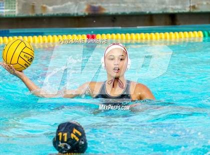 Thumbnail 3 in Foothill vs Woodrow Wilson (Bill Barnett Holiday Cup) photogallery.
