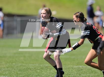 Thumbnail 1 in Chatfield @ Lakewood photogallery.