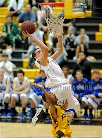 Thumbnail 2 in Mission vs. Rocklin (Common Good Classic) photogallery.