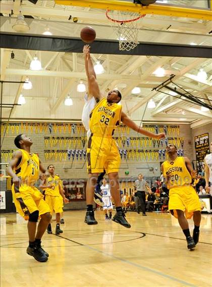 Thumbnail 3 in Mission vs. Rocklin (Common Good Classic) photogallery.
