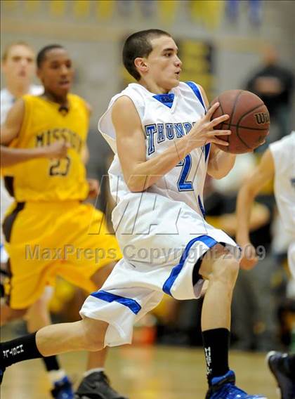 Thumbnail 3 in Mission vs. Rocklin (Common Good Classic) photogallery.