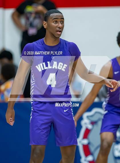 Thumbnail 1 in Village Christian Academy vs Terry Sanford (MLK Dream Jam at Terry Sanford) photogallery.