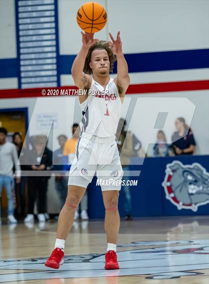 Thumbnail 1 in Village Christian Academy vs Terry Sanford (MLK Dream Jam at Terry Sanford) photogallery.