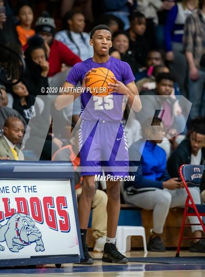 Thumbnail 1 in Village Christian Academy vs Terry Sanford (MLK Dream Jam at Terry Sanford) photogallery.