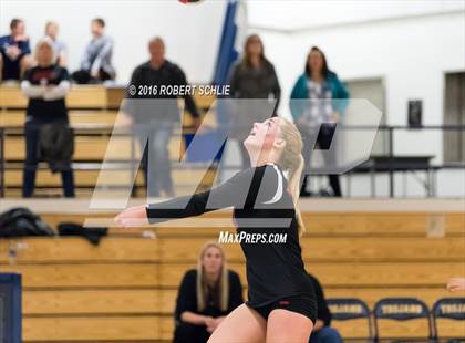 Thumbnail 2 in Monte Vista vs. Oak Ridge (CIF NorCal Regional D1 Semifinal) photogallery.