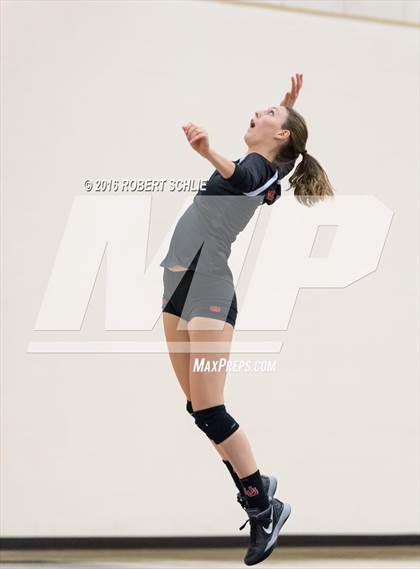 Thumbnail 2 in Monte Vista vs. Oak Ridge (CIF NorCal Regional D1 Semifinal) photogallery.