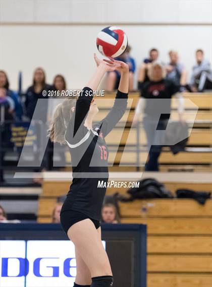Thumbnail 3 in Monte Vista vs. Oak Ridge (CIF NorCal Regional D1 Semifinal) photogallery.