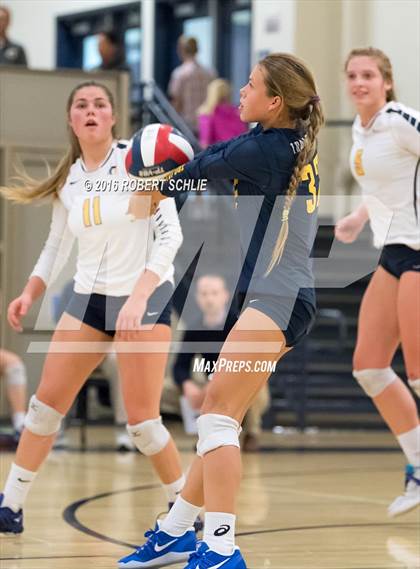 Thumbnail 1 in Monte Vista vs. Oak Ridge (CIF NorCal Regional D1 Semifinal) photogallery.