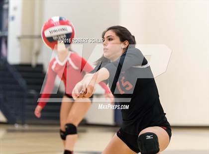Thumbnail 2 in Monte Vista vs. Oak Ridge (CIF NorCal Regional D1 Semifinal) photogallery.