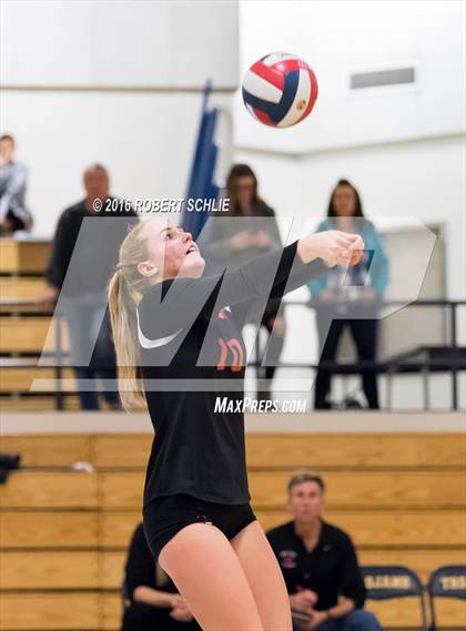 Thumbnail 1 in Monte Vista vs. Oak Ridge (CIF NorCal Regional D1 Semifinal) photogallery.