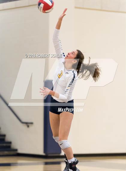 Thumbnail 1 in Monte Vista vs. Oak Ridge (CIF NorCal Regional D1 Semifinal) photogallery.