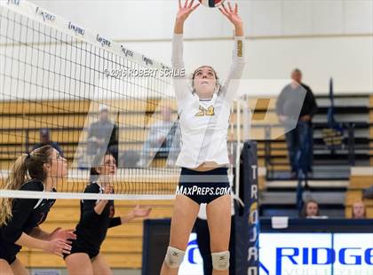 Thumbnail 3 in Monte Vista vs. Oak Ridge (CIF NorCal Regional D1 Semifinal) photogallery.