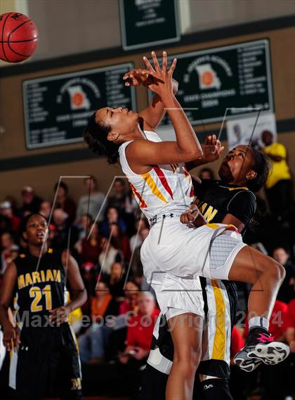 Thumbnail 2 in Incarnate Word Academy vs Marian Catholic (Prepcasts Elite Girls Shootout VI) photogallery.