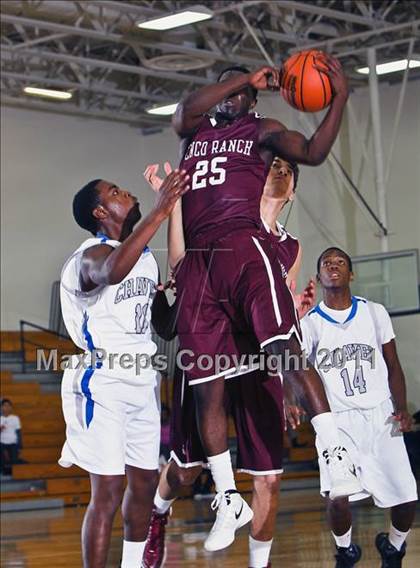 Thumbnail 2 in Chavez vs. Cinco Ranch (McDonald's Texas Invitational) photogallery.