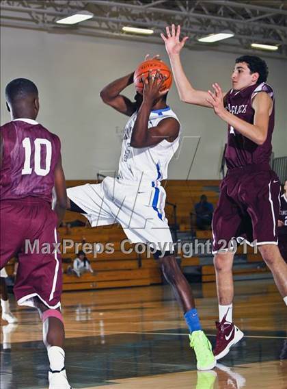 Thumbnail 3 in Chavez vs. Cinco Ranch (McDonald's Texas Invitational) photogallery.