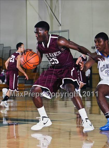 Thumbnail 2 in Chavez vs. Cinco Ranch (McDonald's Texas Invitational) photogallery.