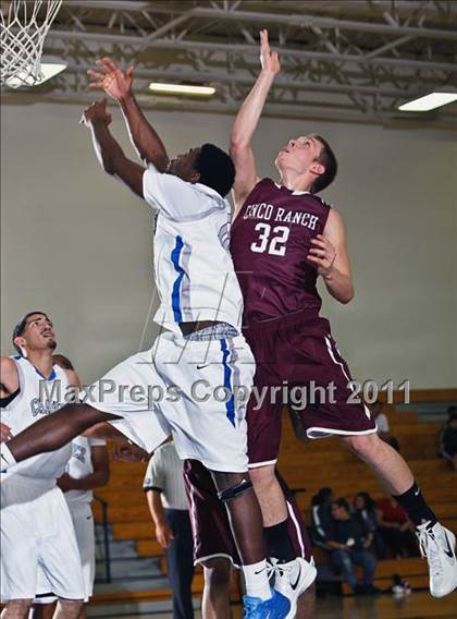 Thumbnail 1 in Chavez vs. Cinco Ranch (McDonald's Texas Invitational) photogallery.