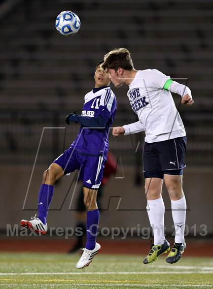 Thumbnail 3 in Pine Creek vs. Boulder (CHSAA 5A Semifinal) photogallery.