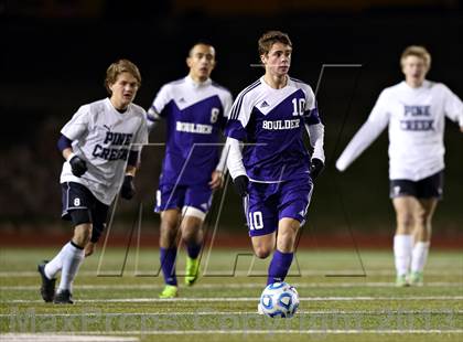 Thumbnail 1 in Pine Creek vs. Boulder (CHSAA 5A Semifinal) photogallery.