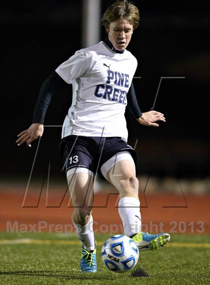 Thumbnail 2 in Pine Creek vs. Boulder (CHSAA 5A Semifinal) photogallery.