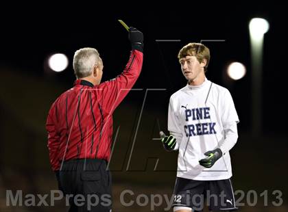Thumbnail 3 in Pine Creek vs. Boulder (CHSAA 5A Semifinal) photogallery.