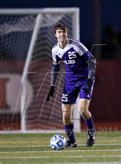 Thumbnail 1 in Pine Creek vs. Boulder (CHSAA 5A Semifinal) photogallery.