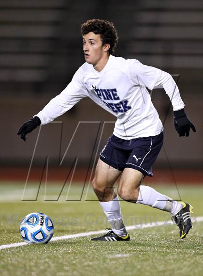 Thumbnail 1 in Pine Creek vs. Boulder (CHSAA 5A Semifinal) photogallery.
