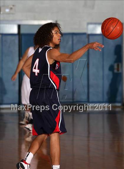 Thumbnail 3 in Bellarmine-Jefferson @ St. Genevieve photogallery.