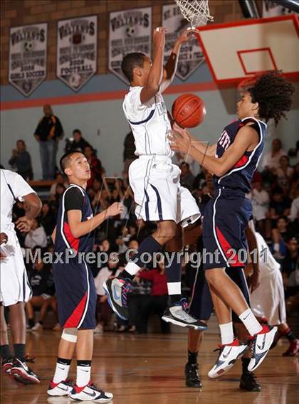Thumbnail 1 in Bellarmine-Jefferson @ St. Genevieve photogallery.