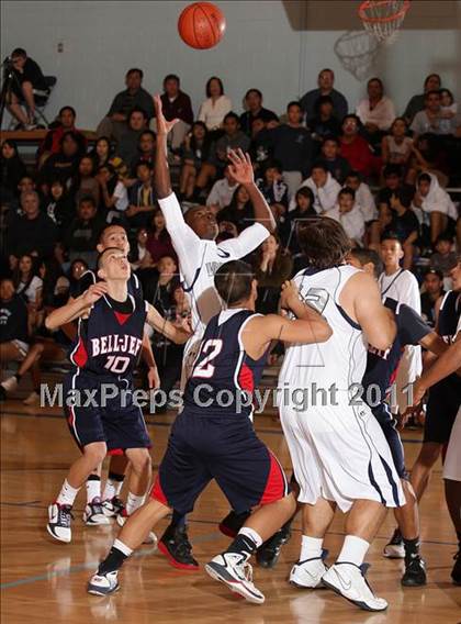 Thumbnail 3 in Bellarmine-Jefferson @ St. Genevieve photogallery.