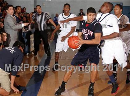 Thumbnail 1 in Bellarmine-Jefferson @ St. Genevieve photogallery.