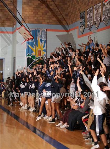 Thumbnail 3 in Bellarmine-Jefferson @ St. Genevieve photogallery.