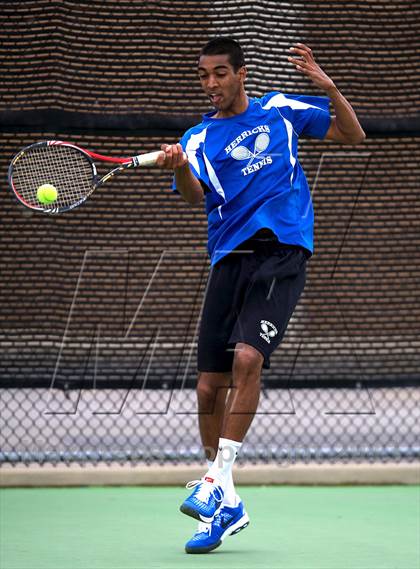 Thumbnail 1 in Nassau County Section 8 Boys Tennis Championships photogallery.