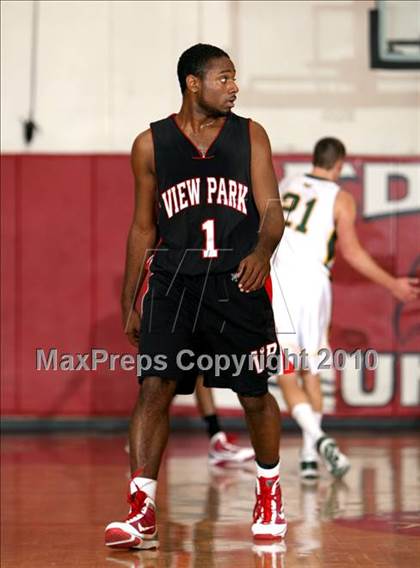 Thumbnail 3 in View Park vs. Mira Costa (Seahawk Classic) photogallery.