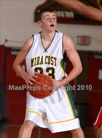 Thumbnail 3 in View Park vs. Mira Costa (Seahawk Classic) photogallery.