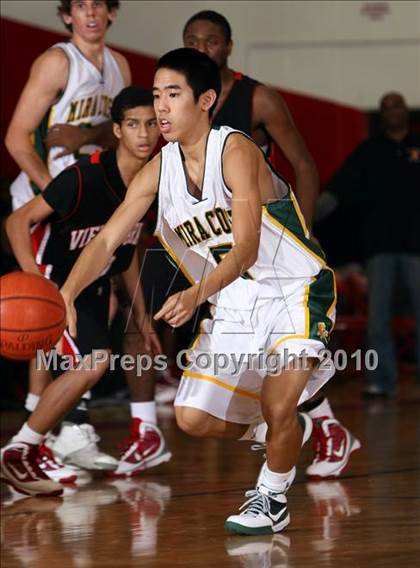 Thumbnail 3 in View Park vs. Mira Costa (Seahawk Classic) photogallery.