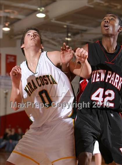 Thumbnail 1 in View Park vs. Mira Costa (Seahawk Classic) photogallery.