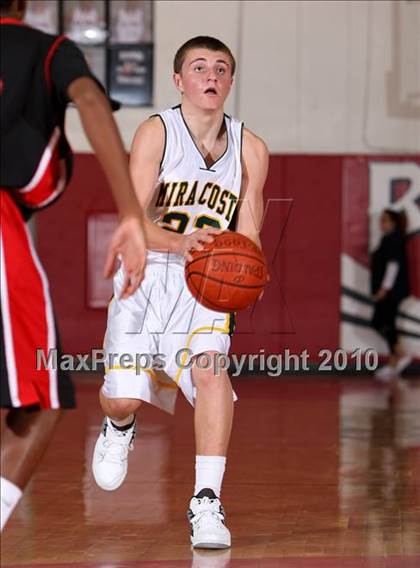 Thumbnail 1 in View Park vs. Mira Costa (Seahawk Classic) photogallery.