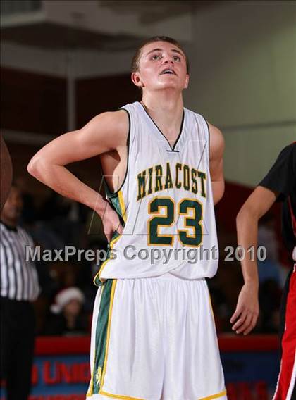 Thumbnail 2 in View Park vs. Mira Costa (Seahawk Classic) photogallery.