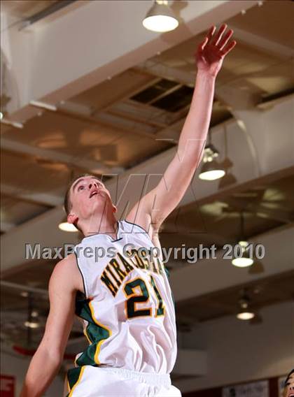 Thumbnail 2 in View Park vs. Mira Costa (Seahawk Classic) photogallery.