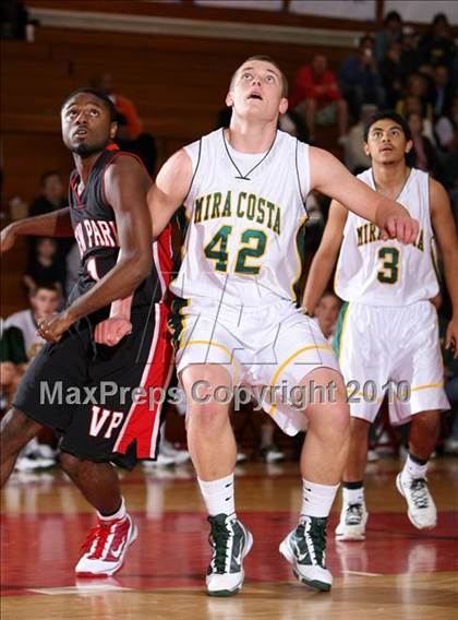 Thumbnail 1 in View Park vs. Mira Costa (Seahawk Classic) photogallery.