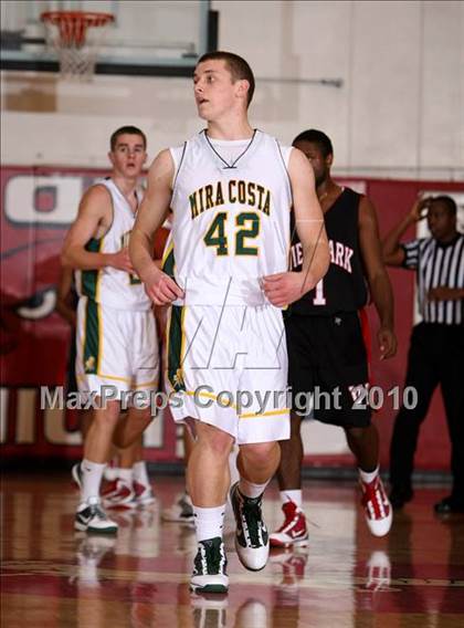 Thumbnail 1 in View Park vs. Mira Costa (Seahawk Classic) photogallery.