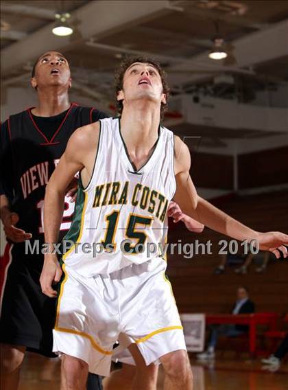 Thumbnail 2 in View Park vs. Mira Costa (Seahawk Classic) photogallery.