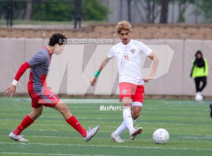 Thumbnail 2 in Lee vs. Rockwall-Heath (UIL 6A Final) photogallery.