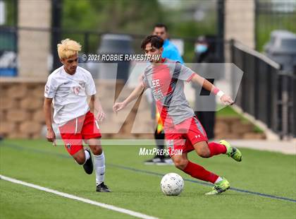 Thumbnail 1 in Lee vs. Rockwall-Heath (UIL 6A Final) photogallery.