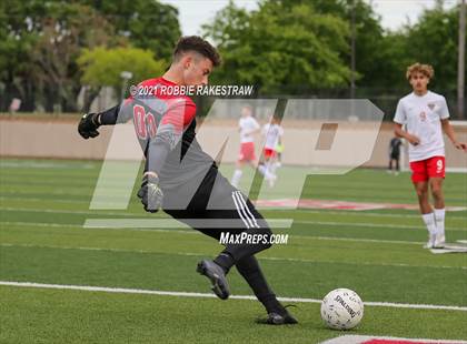 Thumbnail 2 in Lee vs. Rockwall-Heath (UIL 6A Final) photogallery.