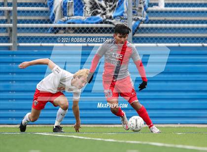 Thumbnail 3 in Lee vs. Rockwall-Heath (UIL 6A Final) photogallery.
