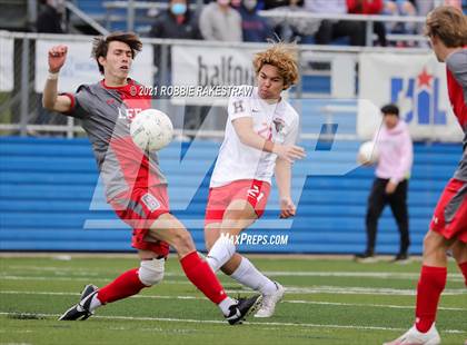 Thumbnail 3 in Lee vs. Rockwall-Heath (UIL 6A Final) photogallery.