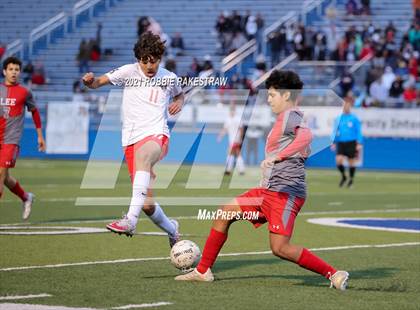 Thumbnail 1 in Lee vs. Rockwall-Heath (UIL 6A Final) photogallery.