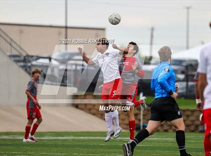 Thumbnail 3 in Lee vs. Rockwall-Heath (UIL 6A Final) photogallery.